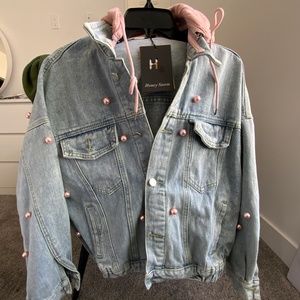 EMBELLISHED JEAN JACKET W/ REMOVABLE HOOD